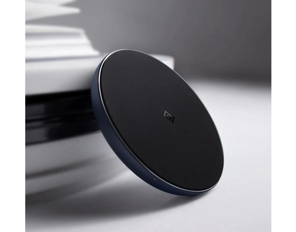 Solid Black Design Wireless Charger